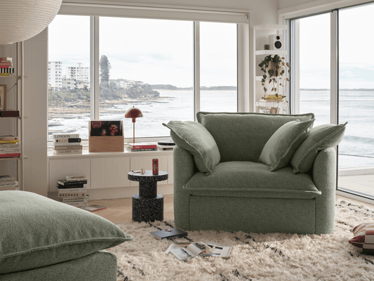 TAMCOPY:TAM_FG_ARMCHAIR_W_05-1_LIFESTYLE.png