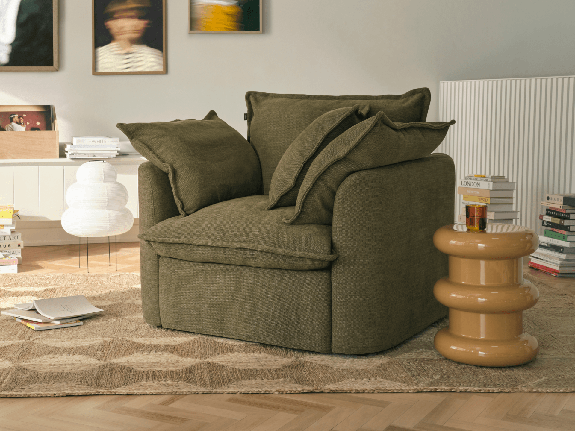 TAMCOPY:TAM_FW_ARMCHAIR_R_05-1_LIFESTYLE.png