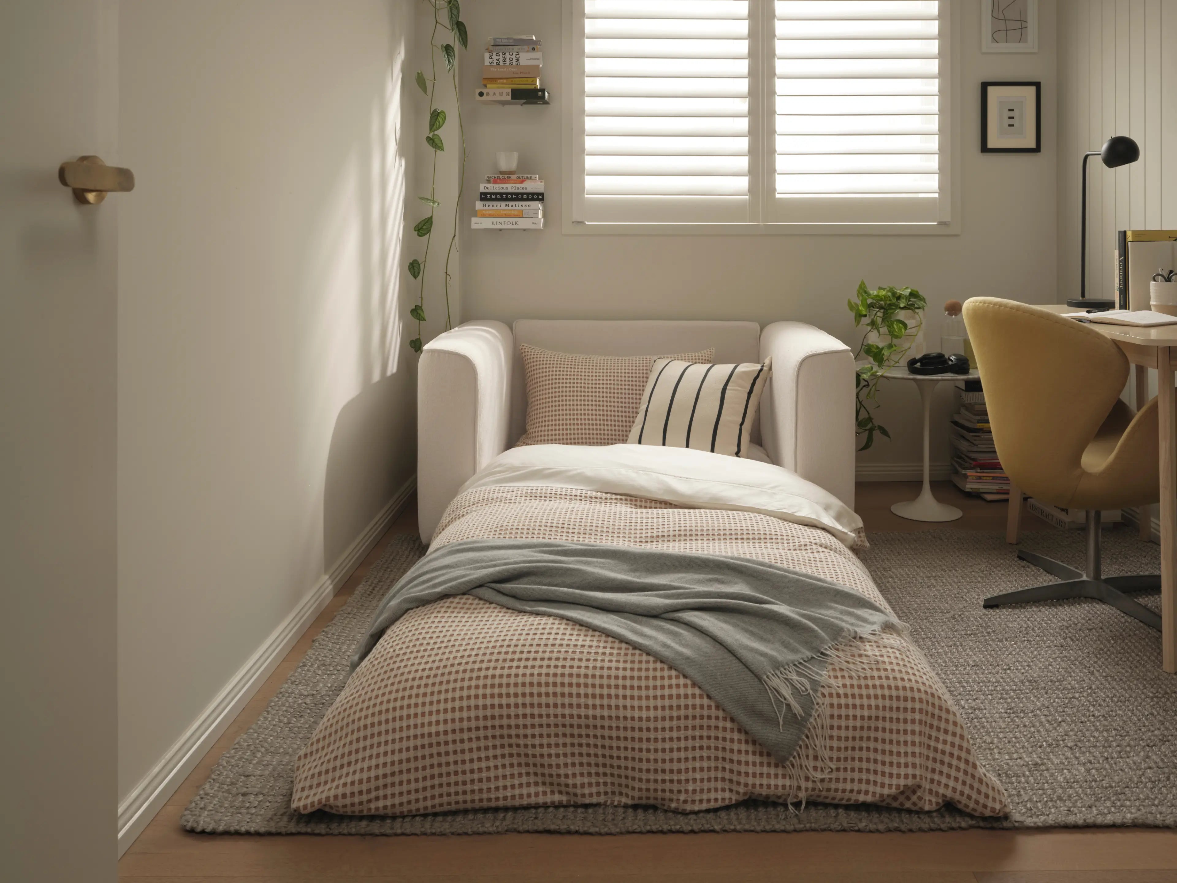 OG Sofa Bed - Twin XL / Vanilla